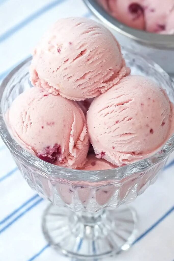 Make-Ninja-Creami-Cherry-Cheesecake-Ice-Cream