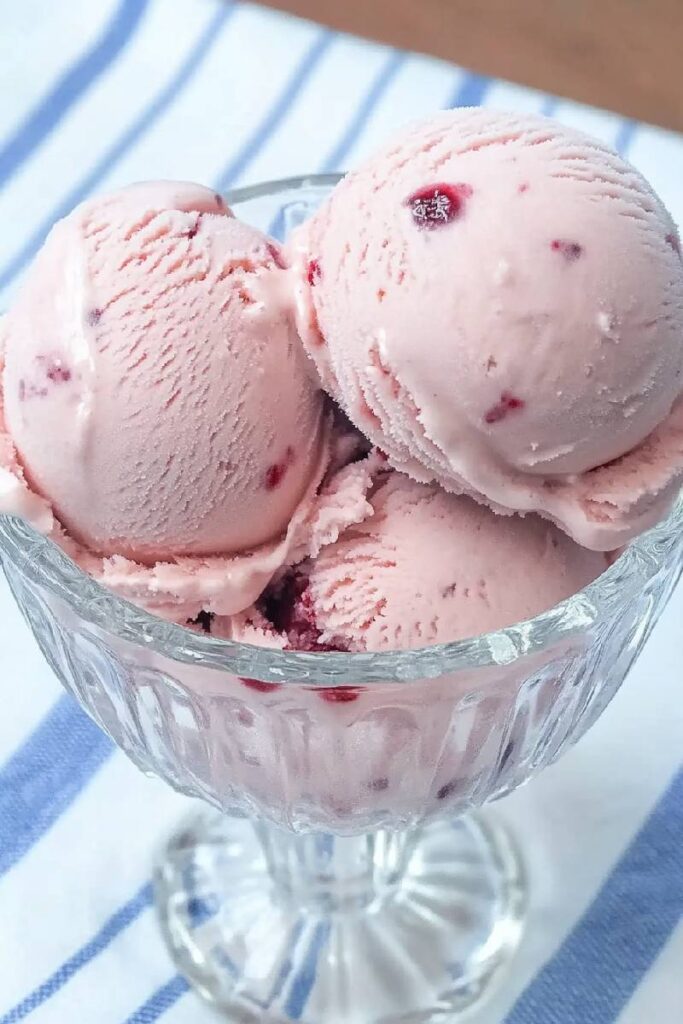 Tips-for-serving-and-storing-Ninja-Creami-Cherry-Cheesecake-Ice-Cream