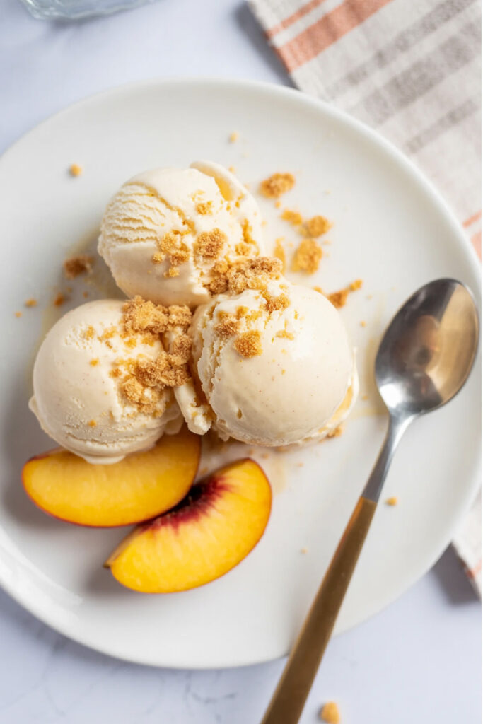 Customize Peach Cobbler Frozen Yogurt