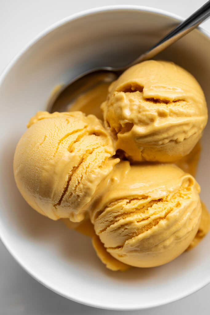 How to Serve Pumpkin Pie Gelato